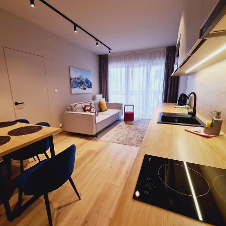 Apartament D2 Karpatia - 5D Apartamenty คาร์ปัตซ์ ภายนอก รูปภาพ