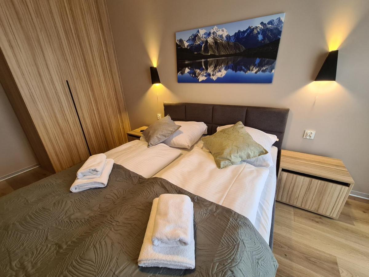 Apartament D2 Karpatia - 5D Apartamenty คาร์ปัตซ์ ภายนอก รูปภาพ